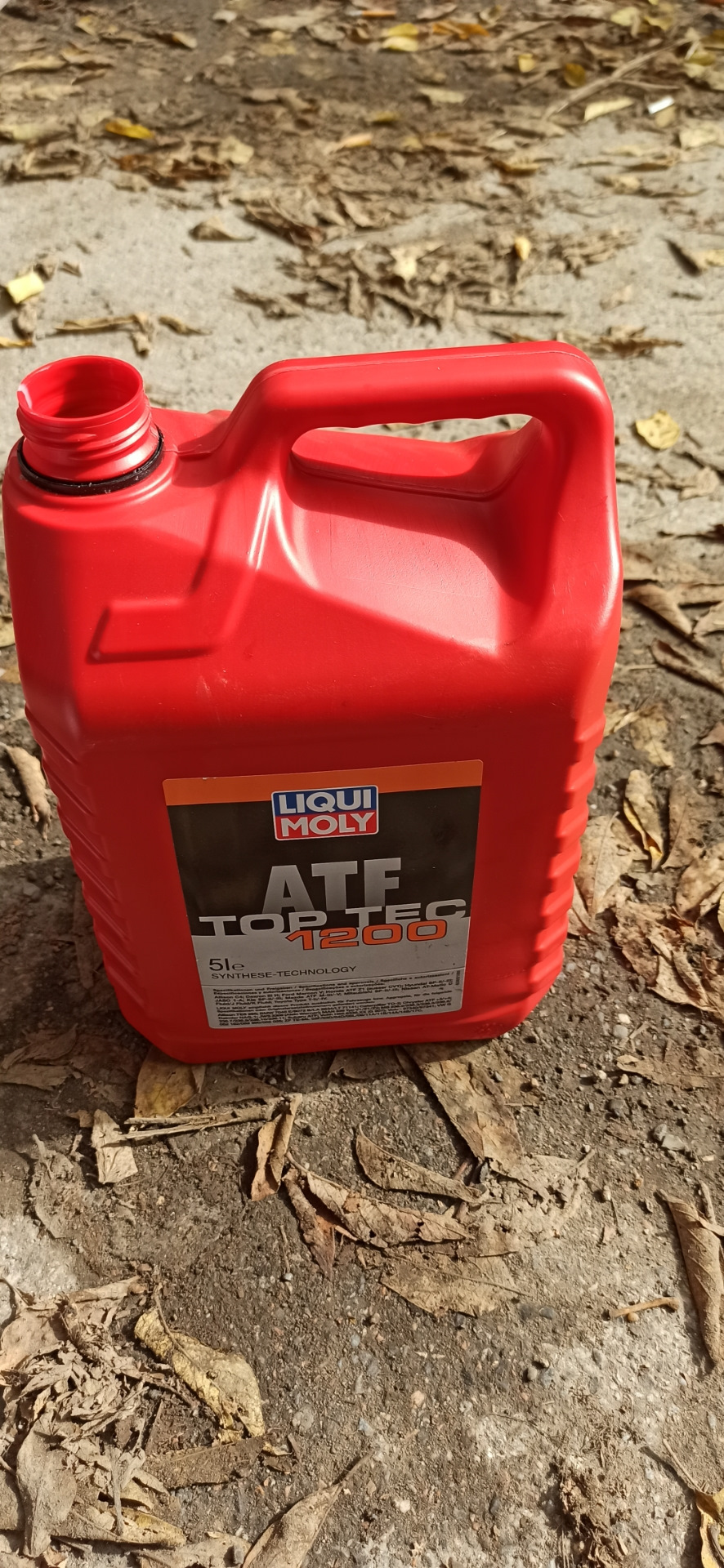 Частичная замена масла в коробке — Nissan Micra (K12), 1,4 л, 2008 года ...