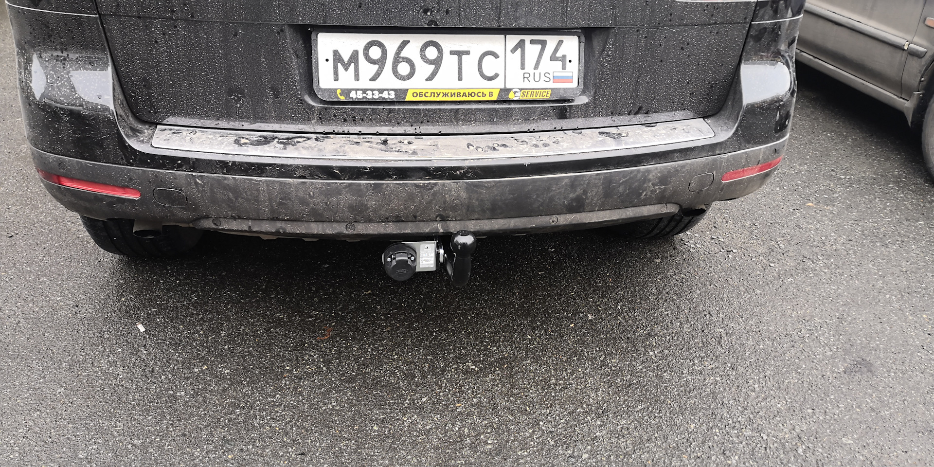 Установка фаркопа — Volkswagen Touareg (1G), 3 л, 2008 года ...