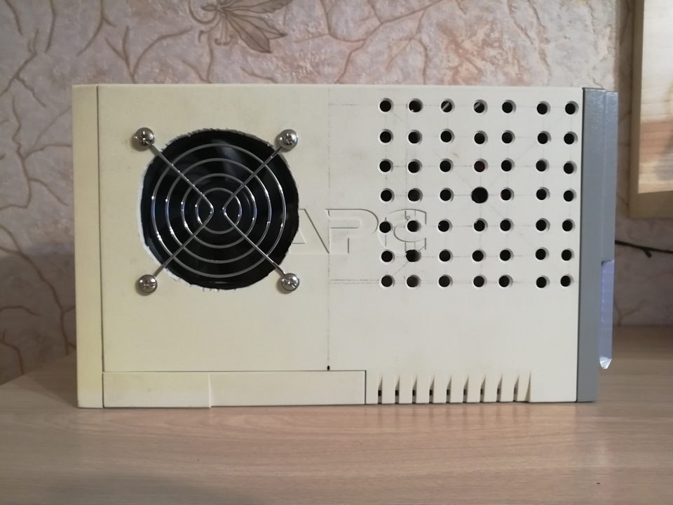 Инвертор из бесперебойника — Lada Приора седан, 1,6 л, 2011 года ...