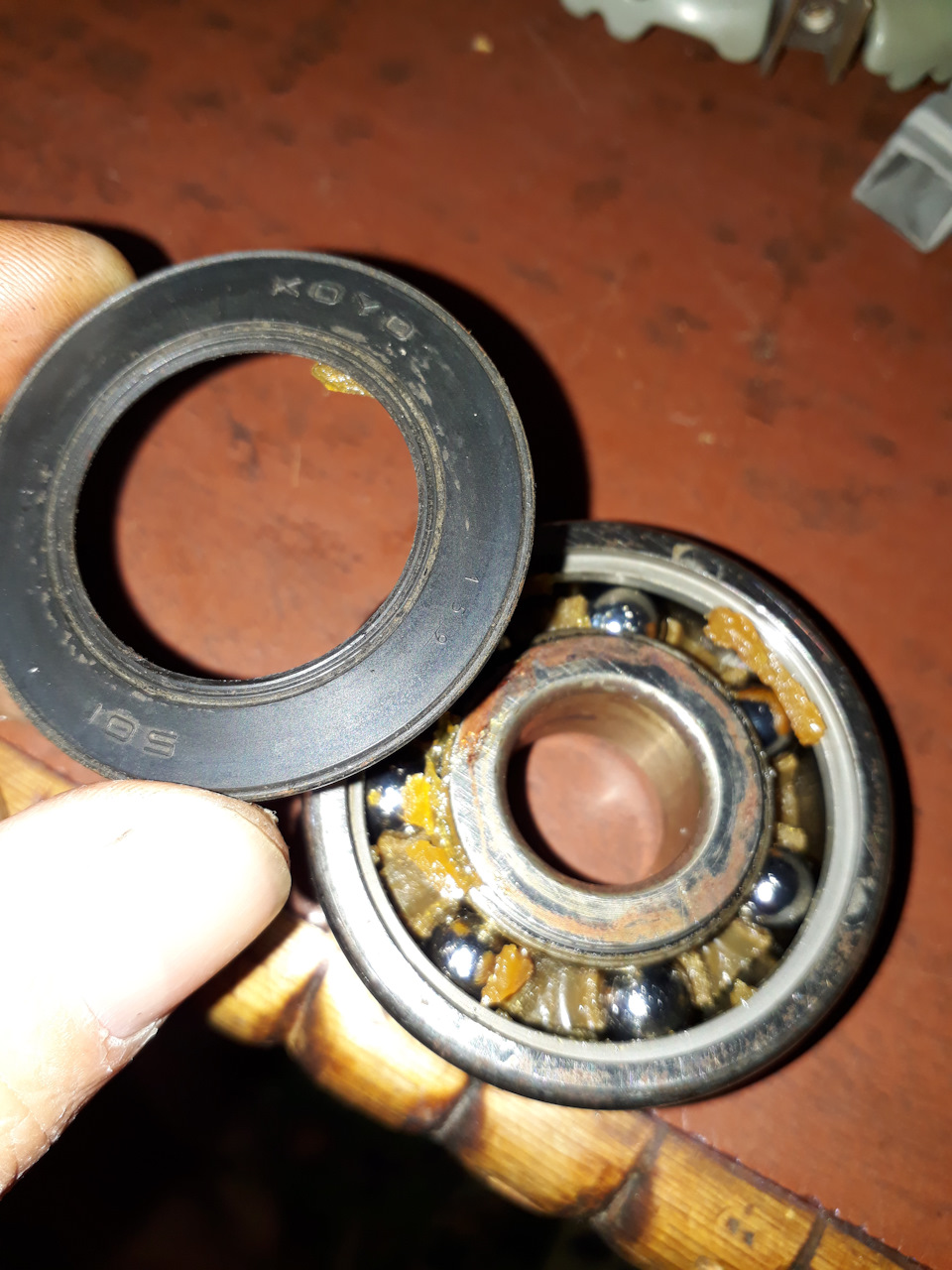 Ревизия генератора — Pontiac Vibe (1G), 1,8 л, 2005 года | своими ...