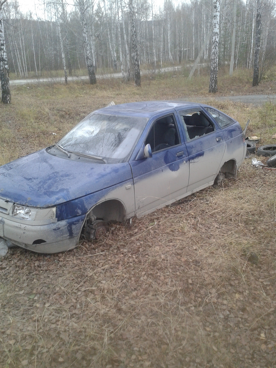 Угнанный авто, первый взгляд. — Lada 21120, 1,6 л, 2004 года | наблюдение |  DRIVE2