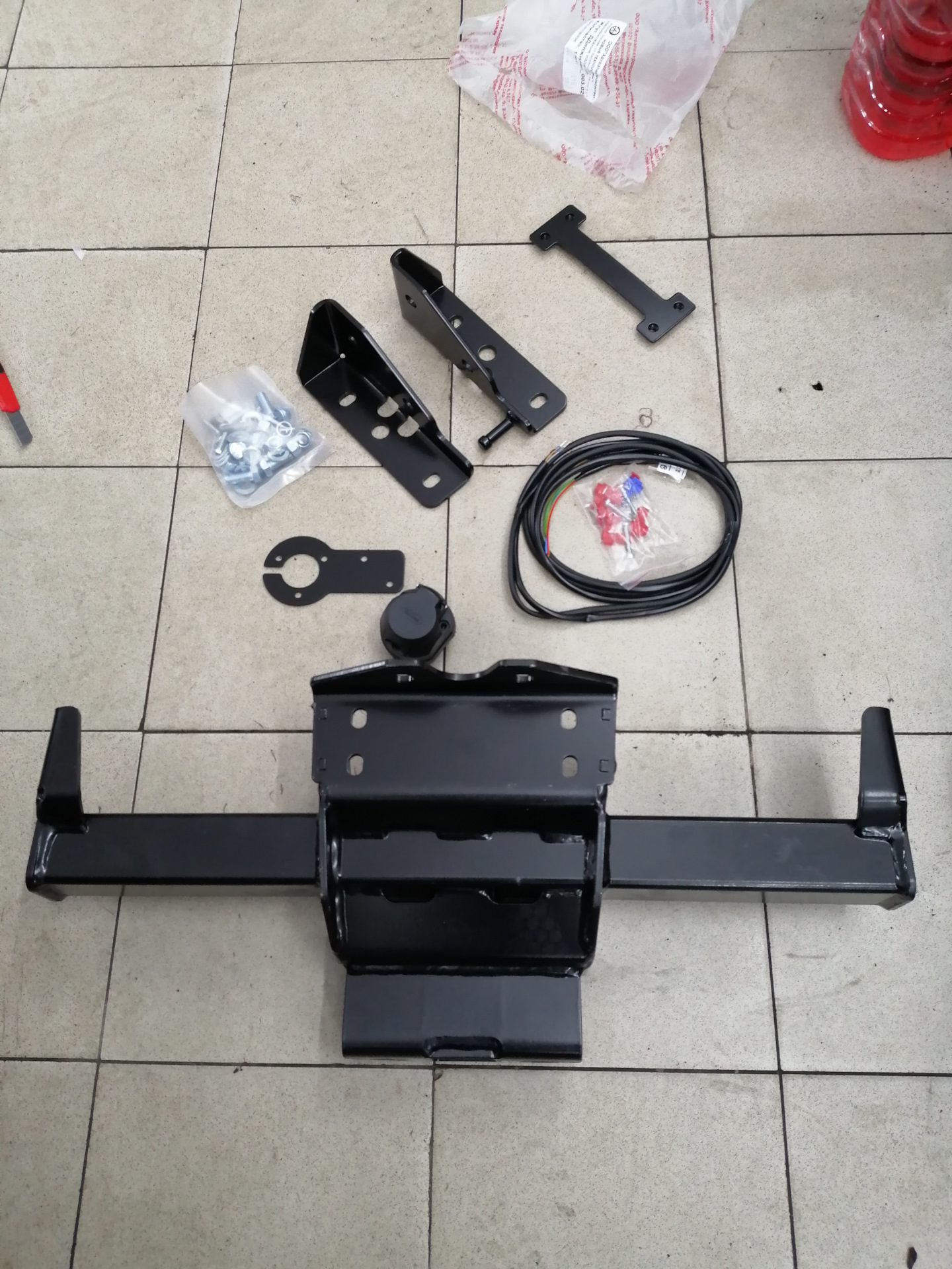 Фаркоп bosal на тойота камри. Фаркоп риф на соболь 4х4. Фаркоп на газель соболь 4х4. Gaz-12 фаркоп. Задний фаркоп.