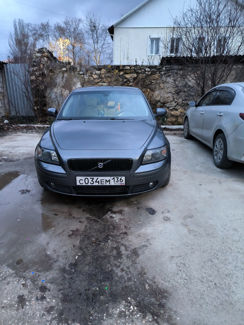 Решетка радиатора — Volvo S40 (2G), 2,4 л, 2006 года | тюнинг | DRIVE2