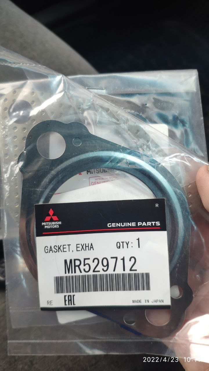 Прокладки выхлопной системы + рамка подсветки номера — Mitsubishi ...