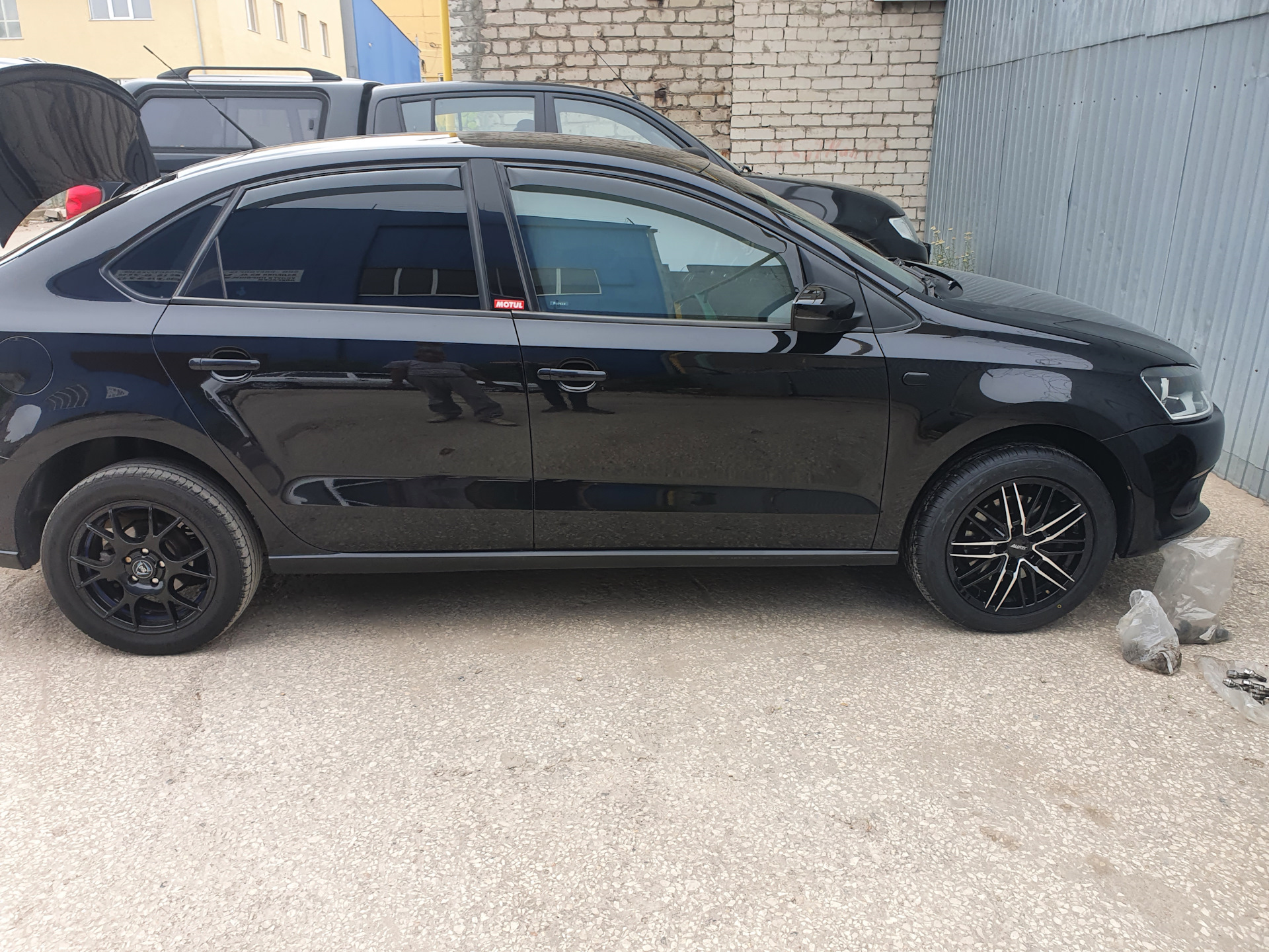Переход на R16 поло седан — Volkswagen Polo Sedan, 1,6 л, 2012 года ...