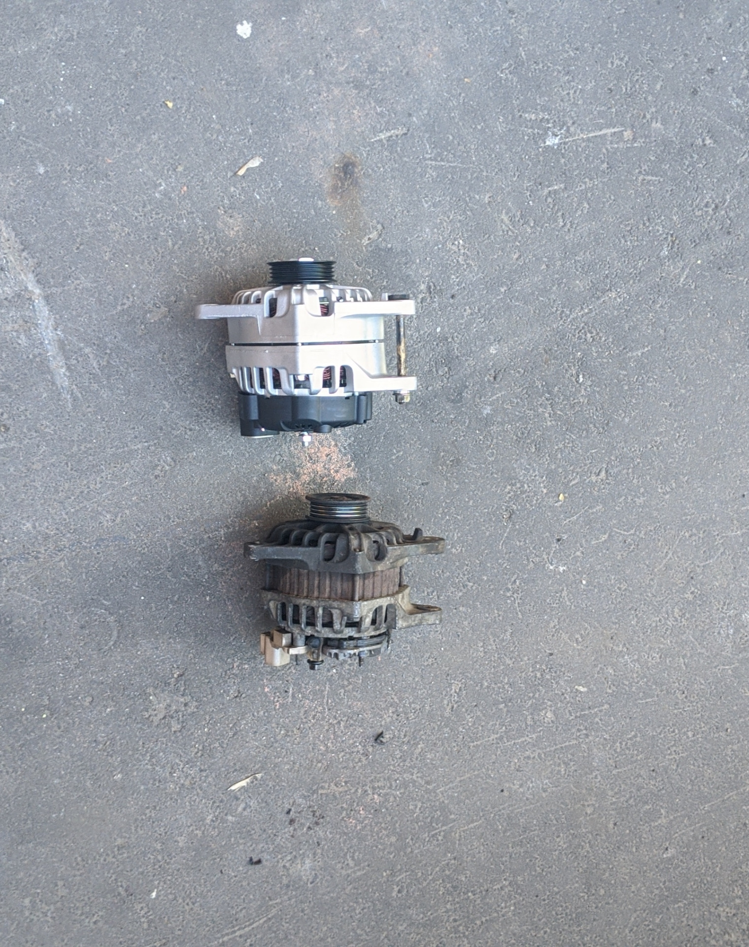 Генератор, воздушные фильтра. — Hyundai Tucson (JM), 2 л, 2006 года ...