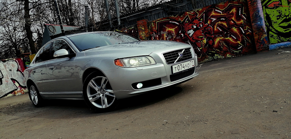 Фото в бортжурнале Volvo S80 II