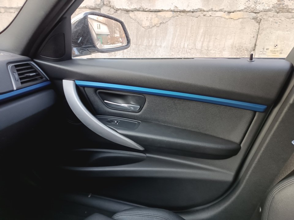 Установка высокочастотных динамиков и рамок Harman Kardon — BMW 3 ...