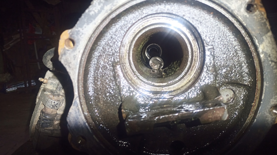 Как вытащить обломанную полуось! — 北京 Beijing 2020 Пекин, 2,5 л., 1991 ...