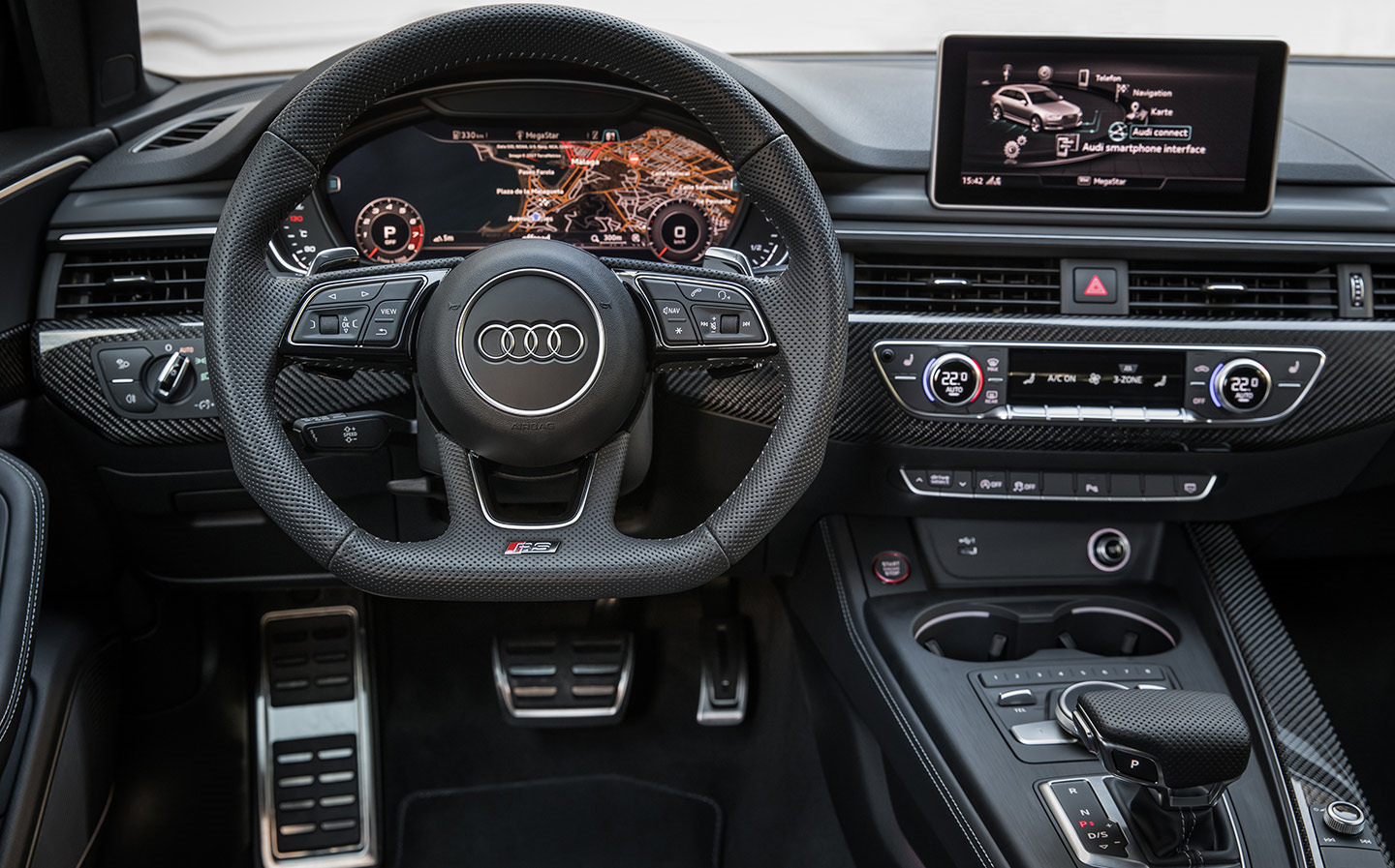 Audi rs4 avant Interior