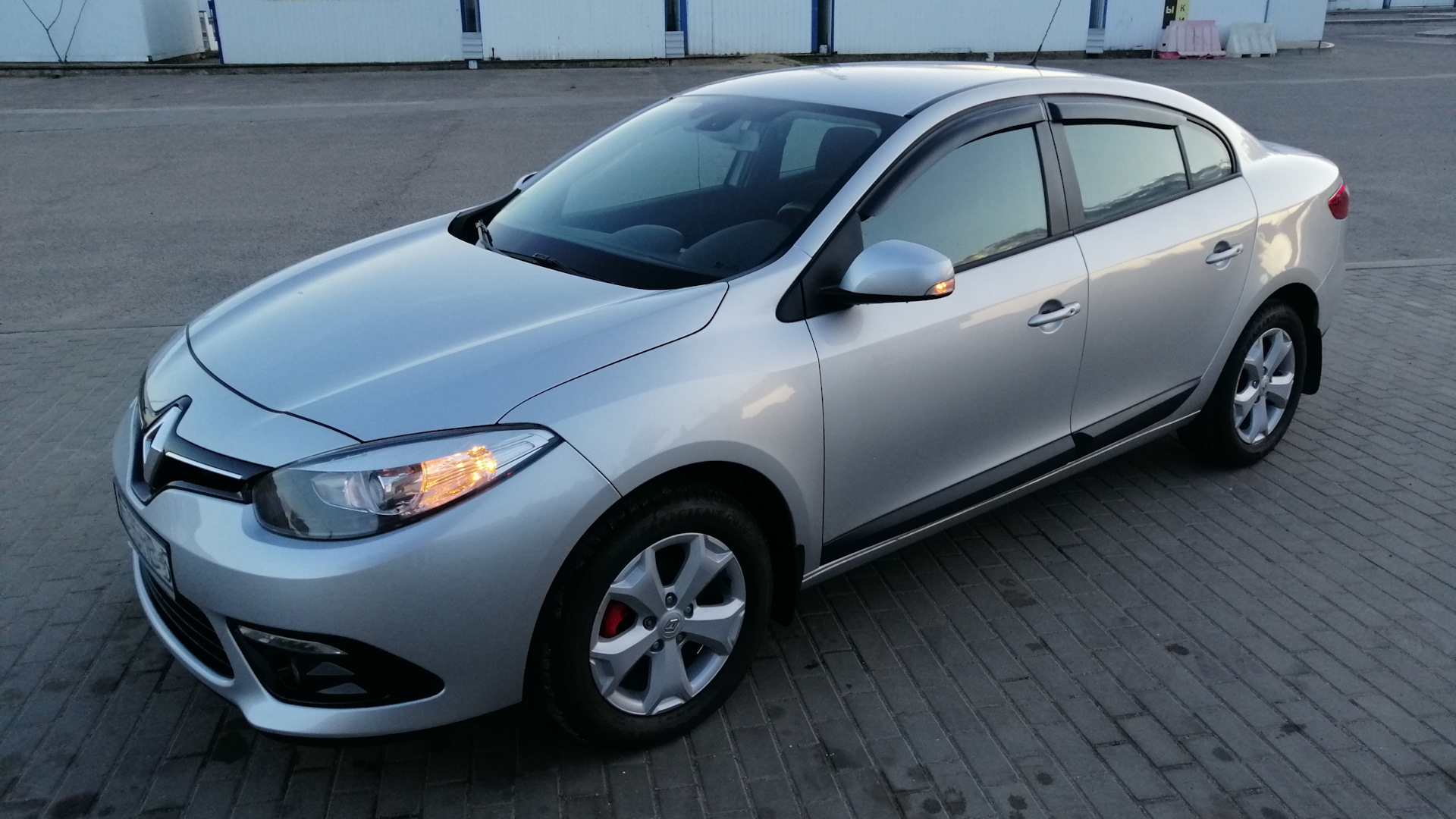 Renault Fluence 1.6 бензиновый 2014 | SEREBRO на DRIVE2