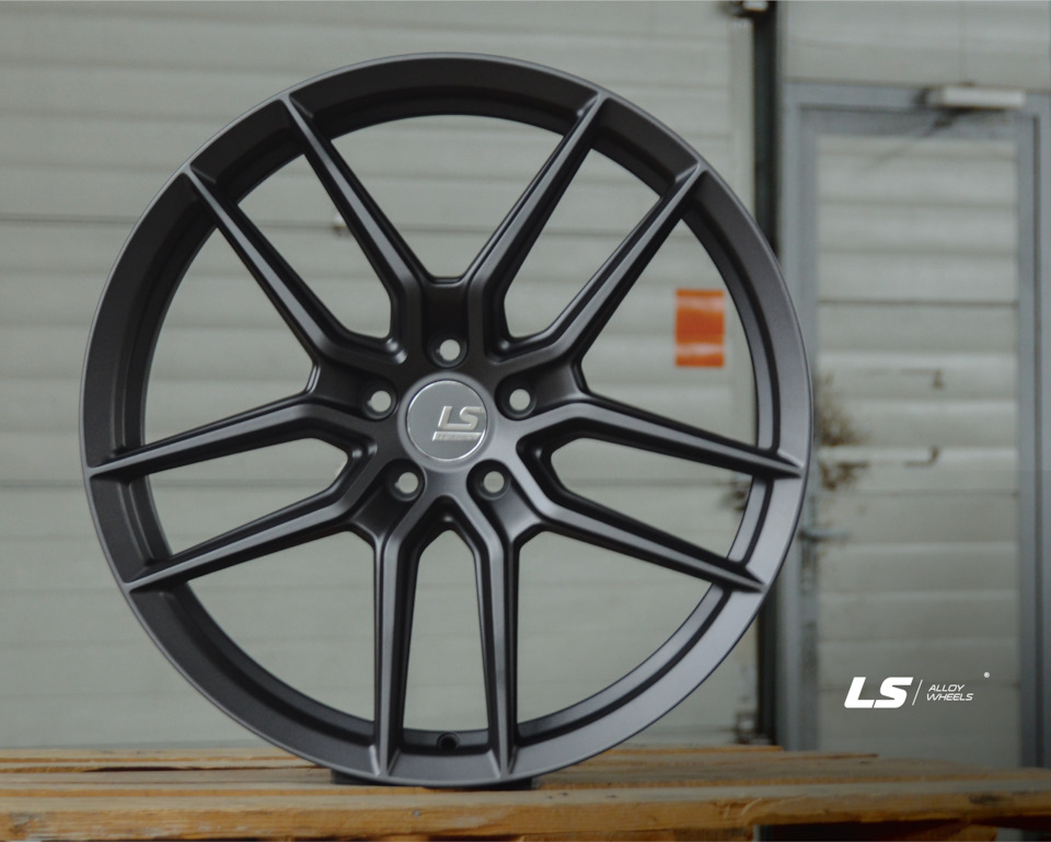 Flow Forming диски LS RC55 18" 20" — Slikshop на DRIVE2