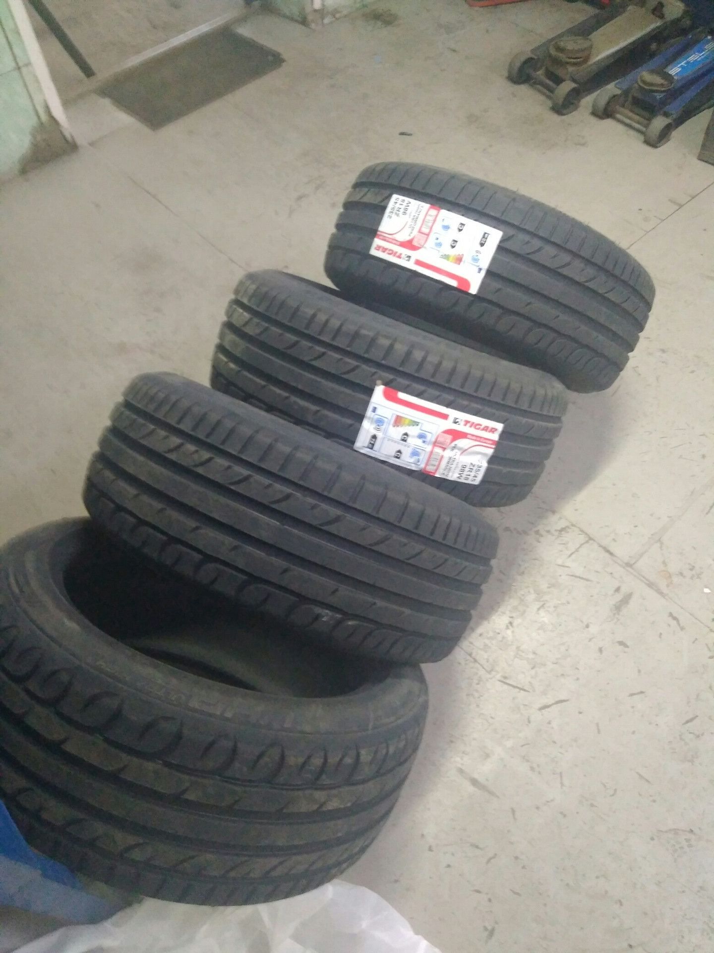 Tigar Ultra High Perfomance 235-45-18 — Nissan Teana (L33), 2,5 л, 2014 ...