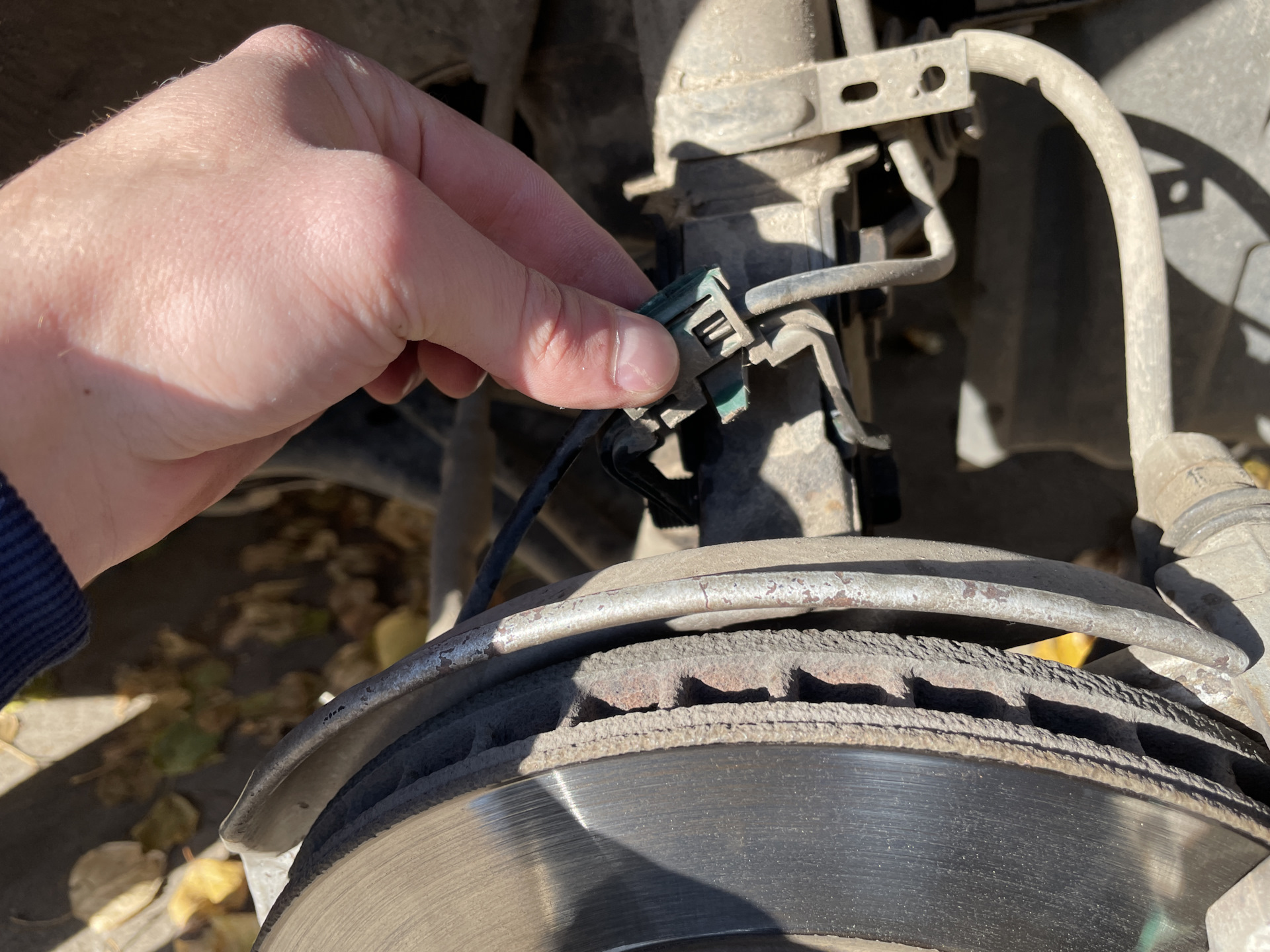 Запись 21. Замена подшипника опоры передней стойки — Toyota Carina (7G ...