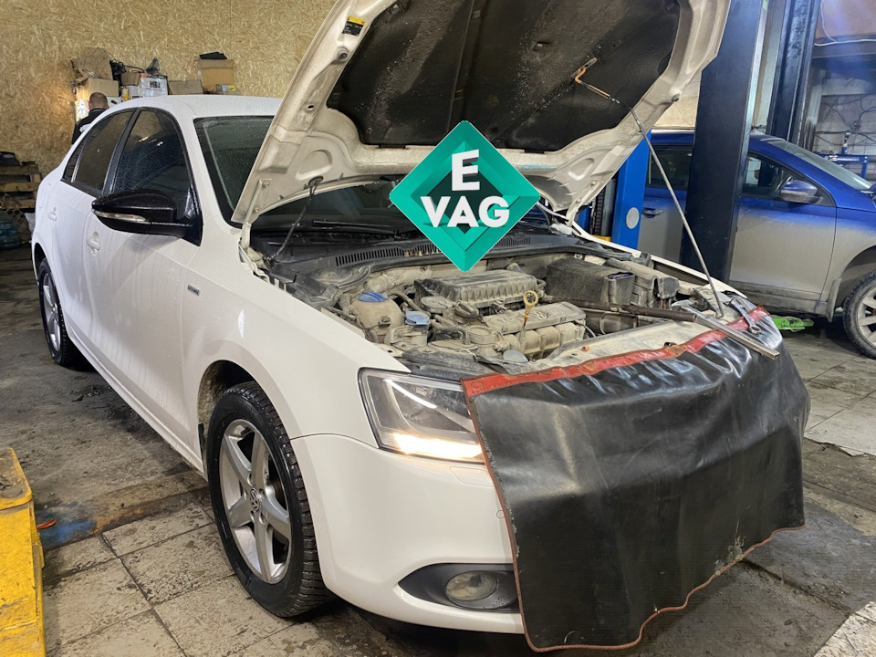 VW JETTA mk6 1.6 CFNA АКПП. Треснул выпускной коллектор. Заварили ...