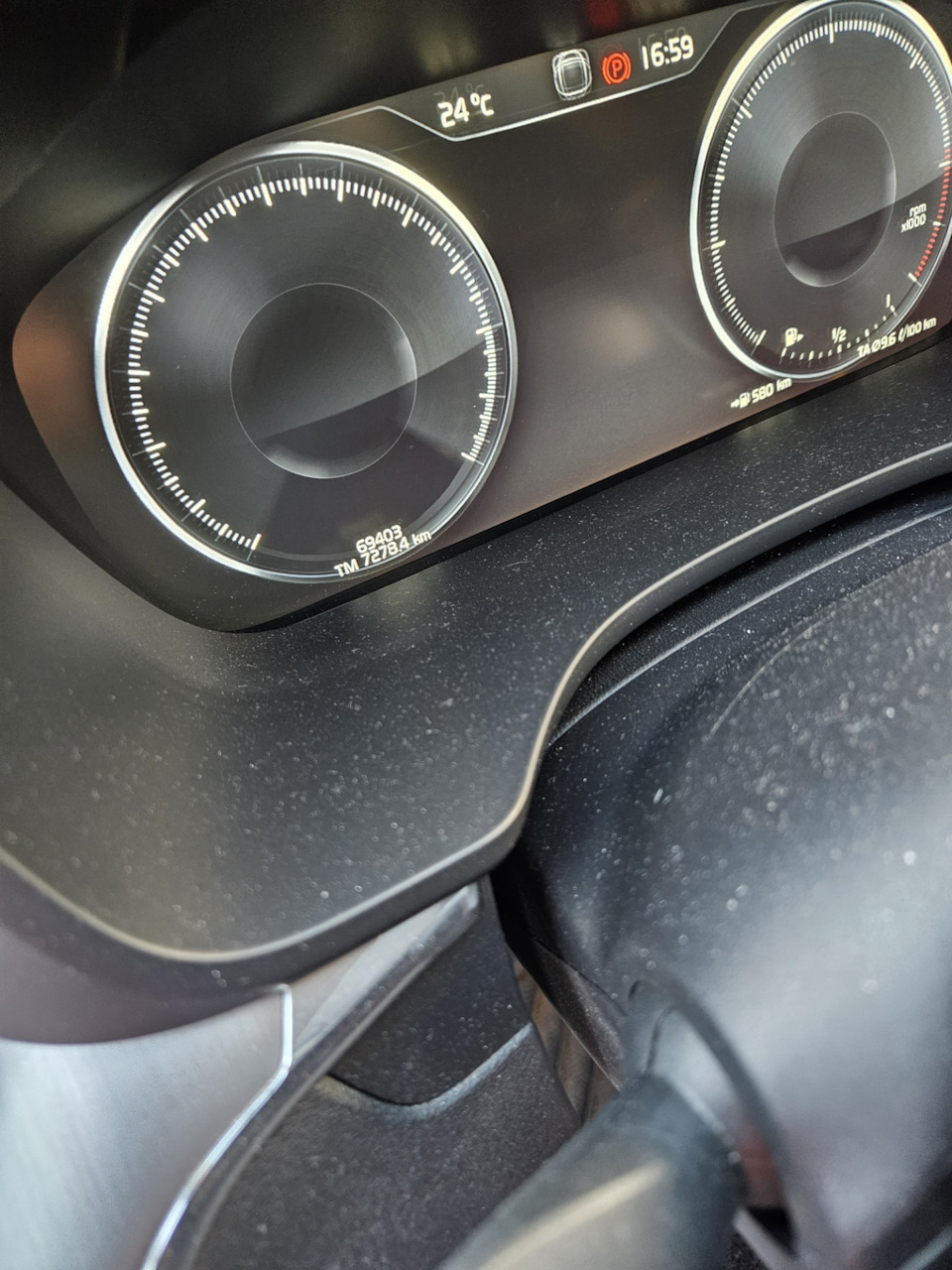 То, чем мы дышим — Volvo XC60 (2G), 2 л, 2019 года | плановое ТО | DRIVE2