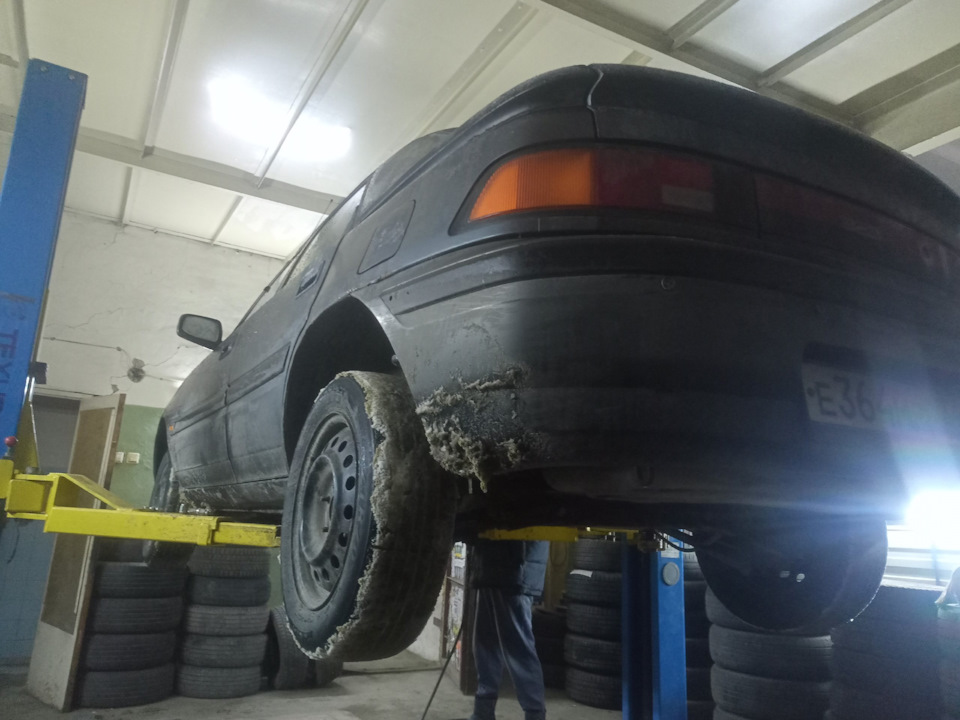 Дрифт психбольного(на переднем приводе) — Mazda 323 IV, 1,6 л, 1992 ...