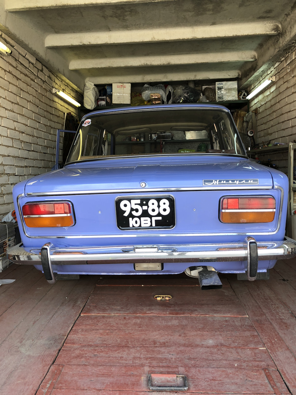 Добавим антуража. Номера СССР — Lada 21031, 1,6 л, 1975 года | аксессуары |  DRIVE2