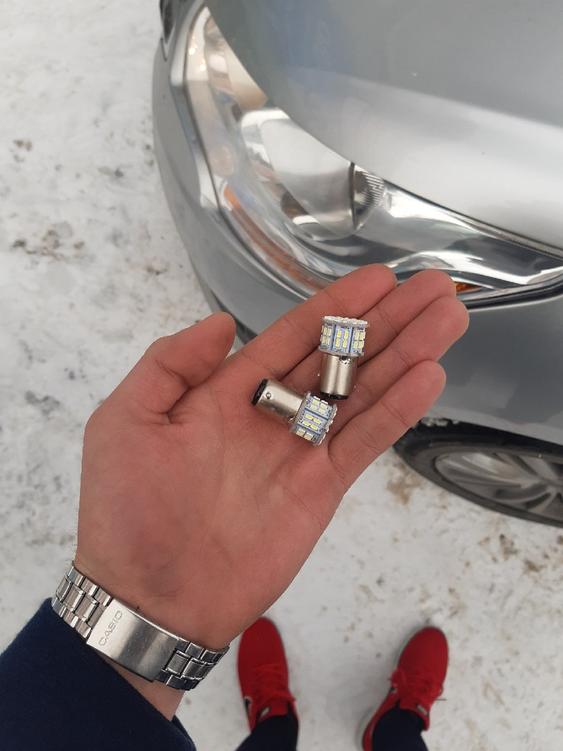 Замена лампочек ходовых огней с обычных на диодные — Citroen C4 L, 1,6 ...