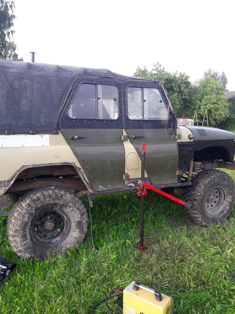 Пороги из профильной трубы — УАЗ 31512, 2,4 л, 1997 года | своими ...