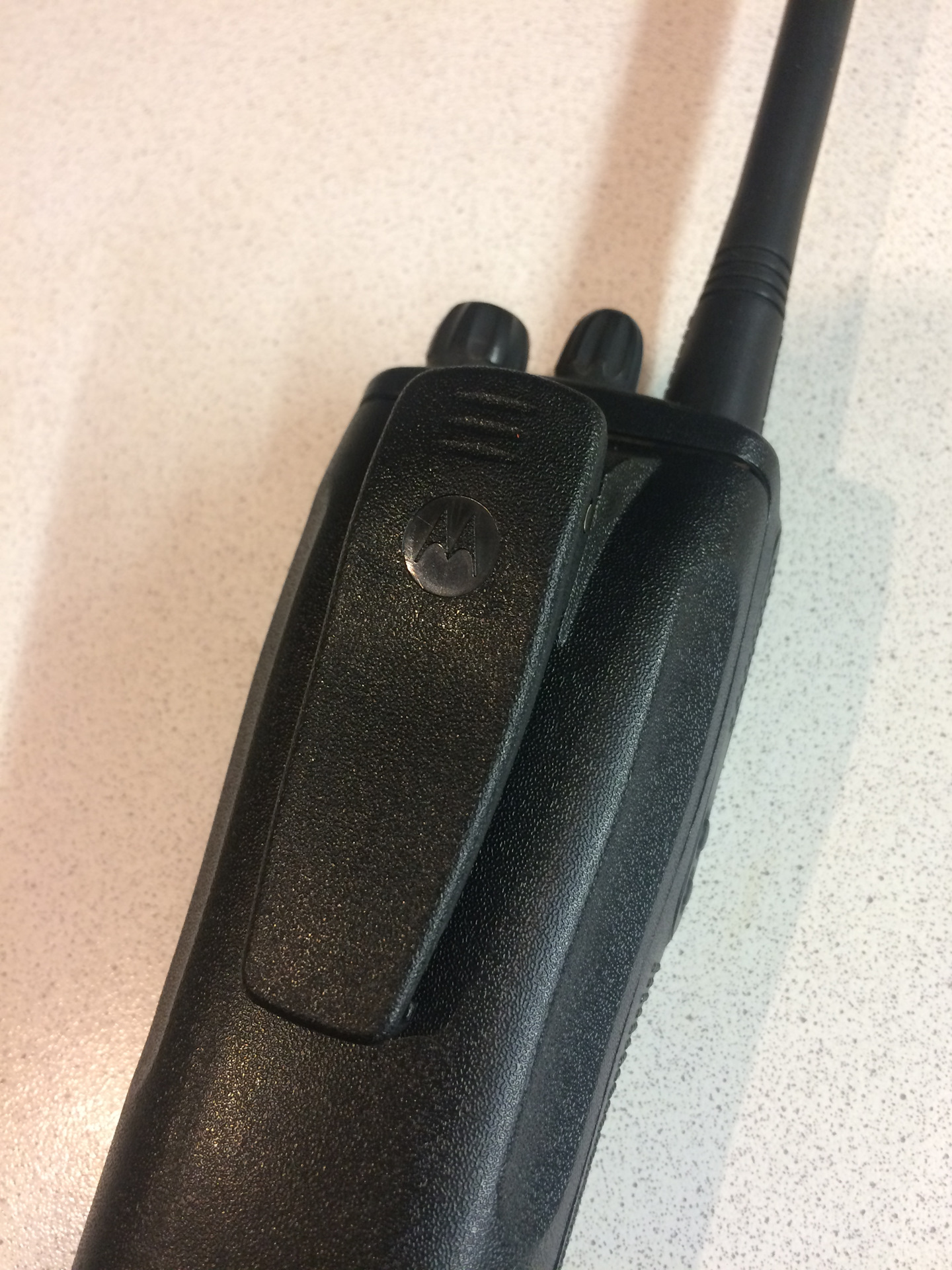 рация моторола волна 302. радиостанция волна 302. радиостанция волна 302. рация волна 302 п23. рация волна 352 п23.