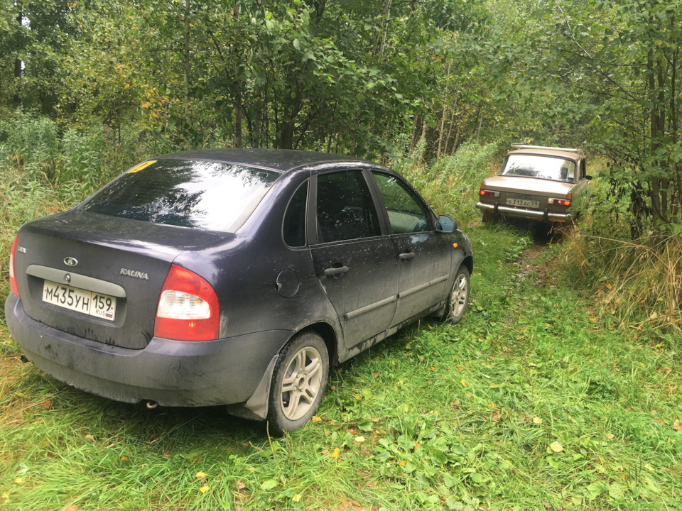 Шильдики на заглушку диска — Volkswagen Passat B5, 1,8 л, 1999 года ...