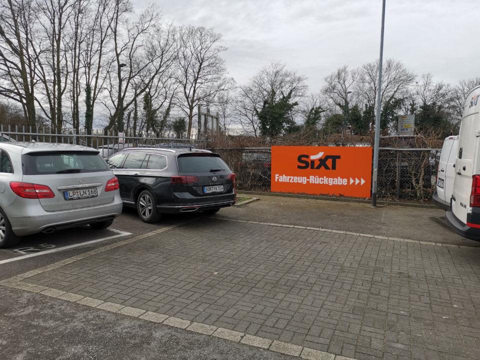 Фото в бортжурнале Volkswagen Passat Variant (B8)