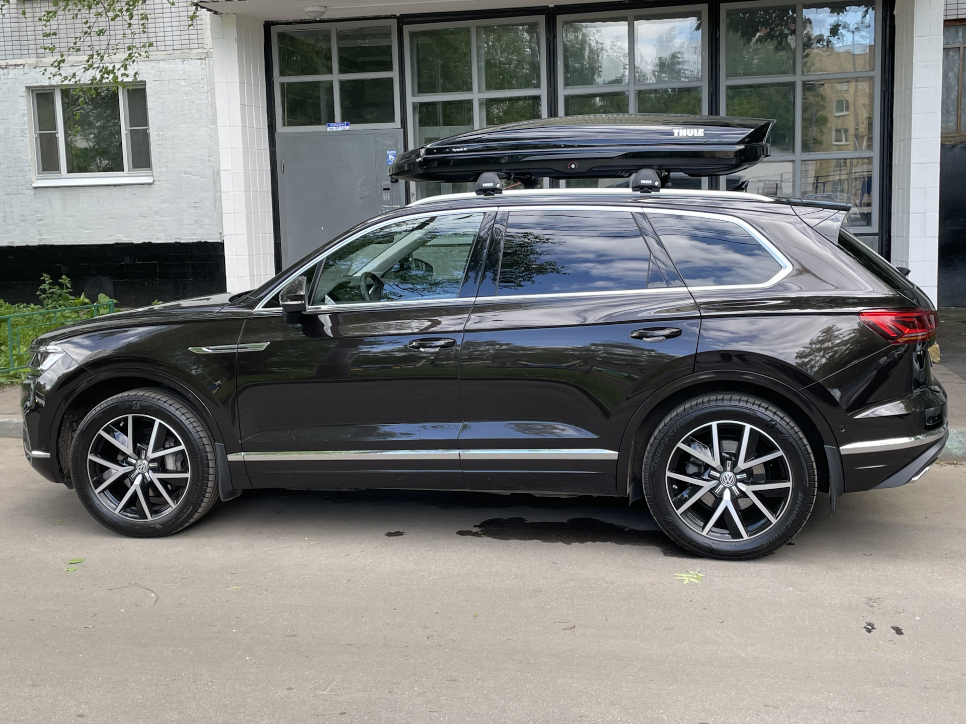 Volkswagen touareg cr. Туарег CR. Touareg CR. Автобокс для Туарега cr7. Туарег cr7 2.0 бензин.