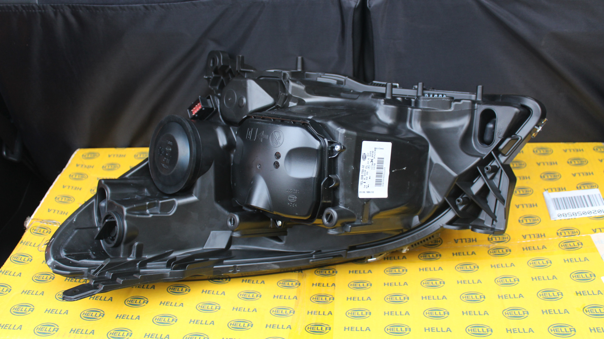 Правая фара или аттракцион невиданной щедрости. — Opel Astra H GTC, 1,6 ...