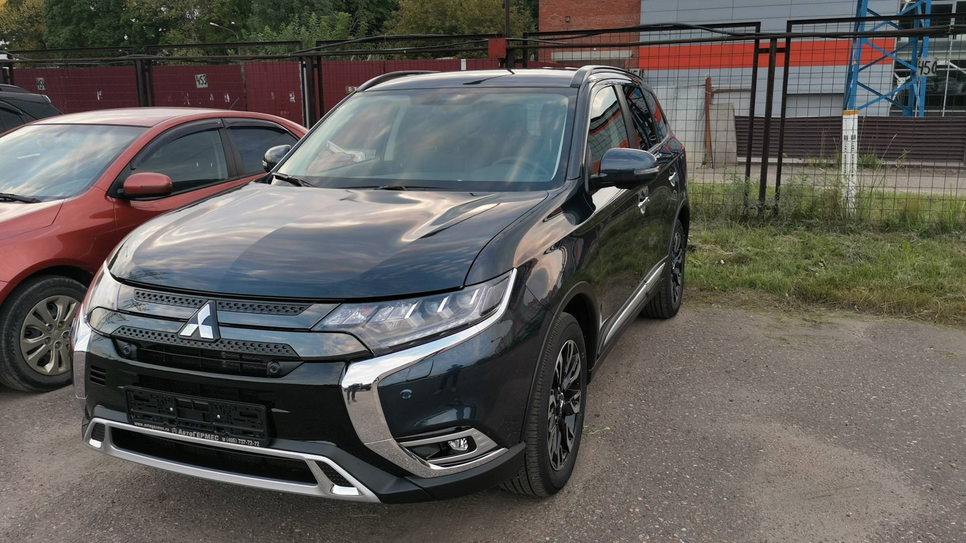 Mitsubishi Outlander (3G) 2.4 бензиновый 2021 | 7 мест, Ultimate, 2.4 на  DRIVE2