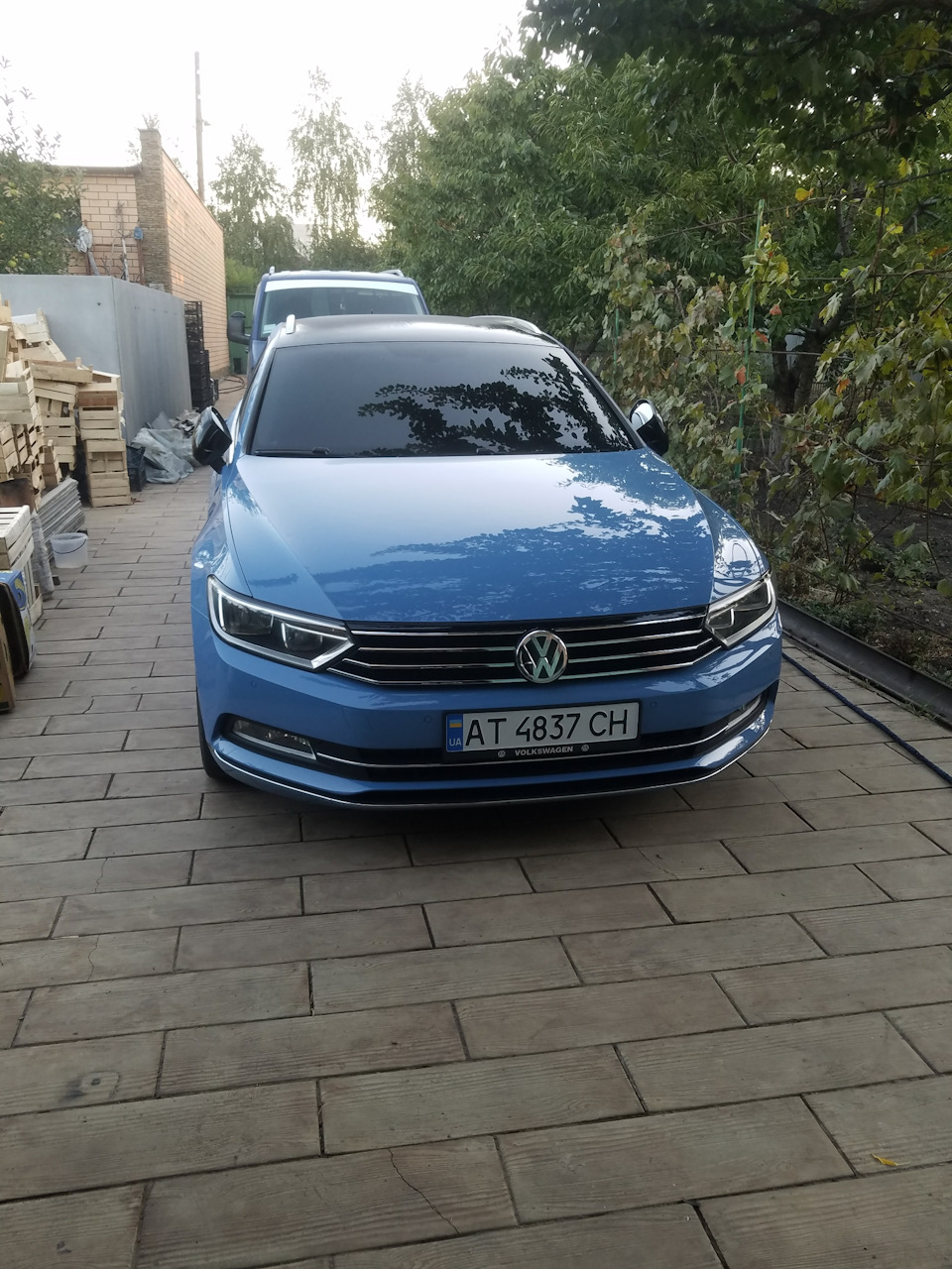 Убираем хром — Volkswagen Passat Variant (B8), 2 л, 2015 года | стайлинг |  DRIVE2