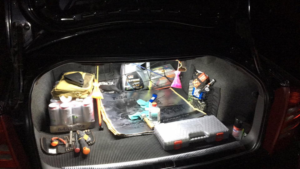 Замена концевика багажника — Skoda Superb Mk1, 1,8 л, 2005 года ...