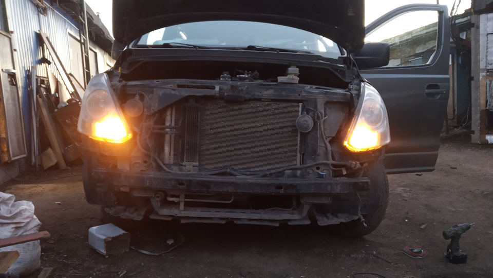 Дальний вполнакала. — Hyundai H-1 (2G), 2,4 л, 2010 года | электроника ...