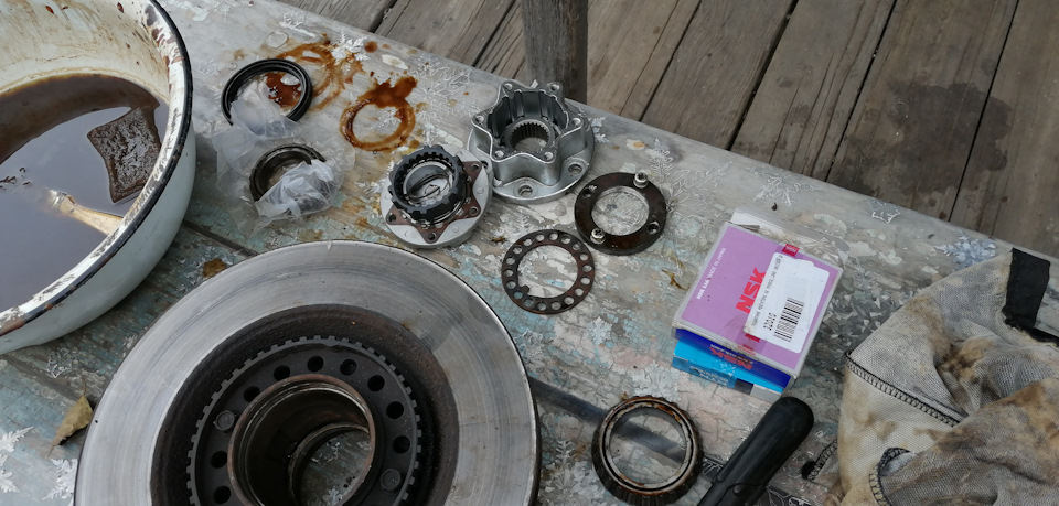 Потух габарит. Часть 1 — Peugeot 5008 (1G), 2 л, 2014 года | поломка ...