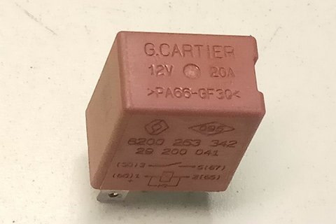 Реле 8200263345 за что отвечает. IkAAAgFKN A 960. Реле 8200263345 за что отвечает фото. Реле 8200263345 за что отвечает-IkAAAgFKN A 960. картинка Реле 8200263345 за что отвечает. картинка IkAAAgFKN A 960. 6 лет Пыж уже исправно работает и щёлкает всеми реле.Однако я решил взять про запас по 1 шт. каждого типа.Вскрыв блоки предохранителей увидел следующие типы реле (цены брал с Exist'а):1. Квадратное 5-контактное (зелёное, G.Cartier, 12 В, 35А, без диода), арт. 6547.TX (311 р.); Реле 8200263345 за что отвечает. IkAAAgFKN A 960. Реле 8200263345 за что отвечает фото. Реле 8200263345 за что отвечает-IkAAAgFKN A 960. картинка Реле 8200263345 за что отвечает. картинка IkAAAgFKN A 960. 6 лет Пыж уже исправно работает и щёлкает всеми реле.Однако я решил взять про запас по 1 шт. каждого типа.Вскрыв блоки предохранителей увидел следующие типы реле (цены брал с Exist'а):1. Квадратное 5-контактное (зелёное, G.Cartier, 12 В, 35А, без диода), арт. 6547.TX (311 р.);