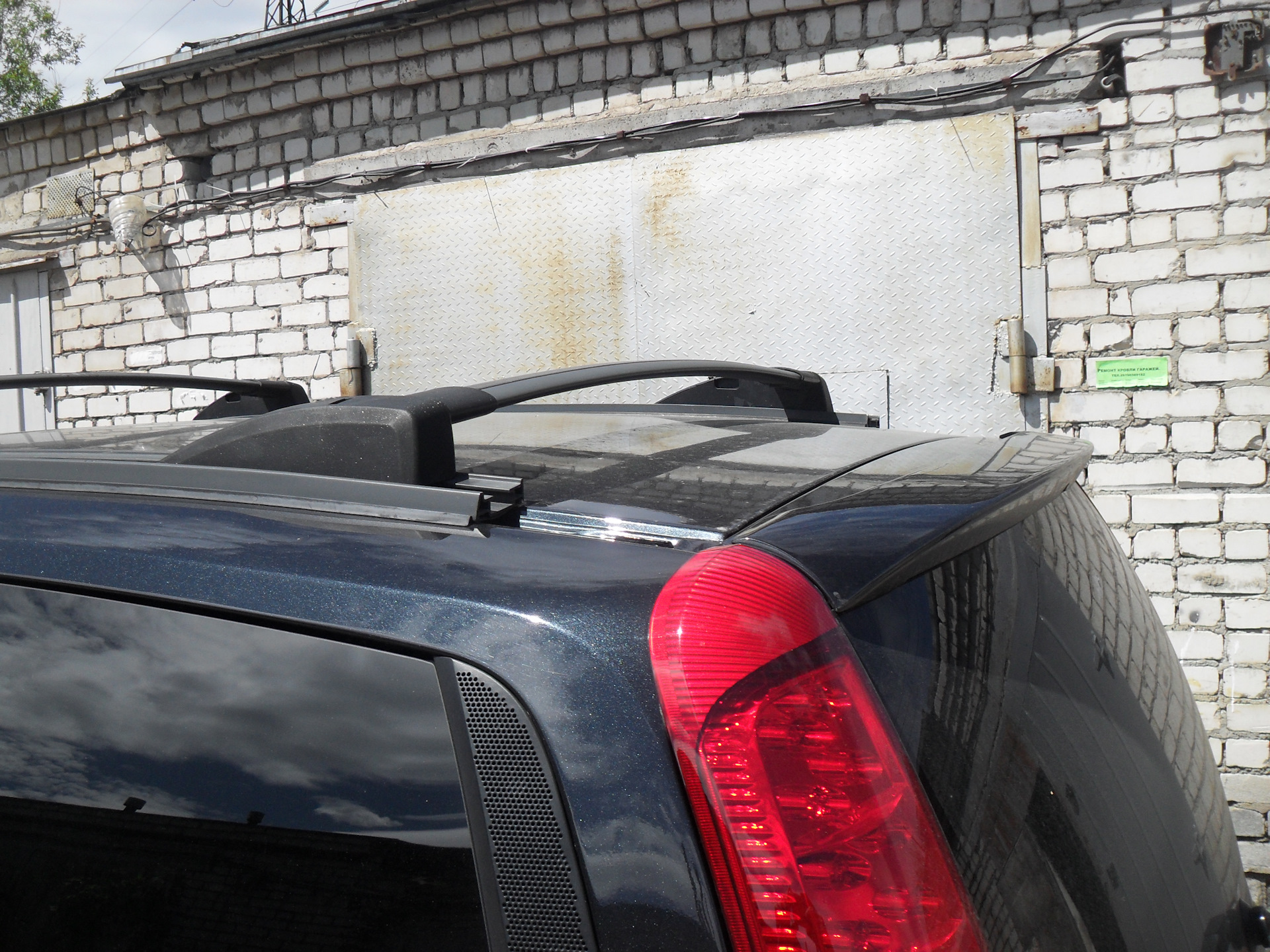 Крыша ховер н5. Great Wall Hover h5 багажник на крышу. Багажник на крыше great Wall Hover h3 2011г. Багажник на крышу Ховер н3. Багажник для Ховер н3 на рейлинги.
