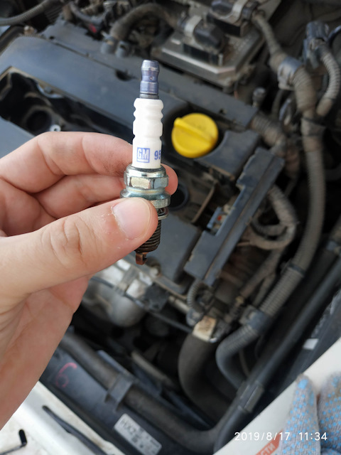 95519058 Свеча зажигания OPEL: 1.0-1.8i (Z10xEP, Z12xEP, Z1 GM ...