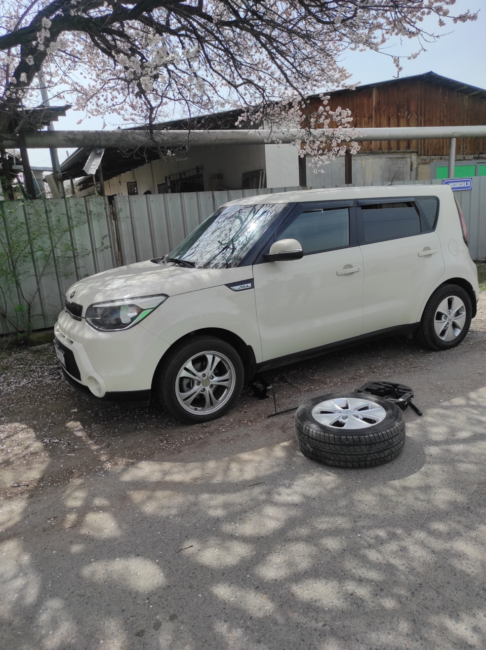 R16>R17 — KIA Soul (2G), 1,6 л, 2014 года | колёсные диски | DRIVE2