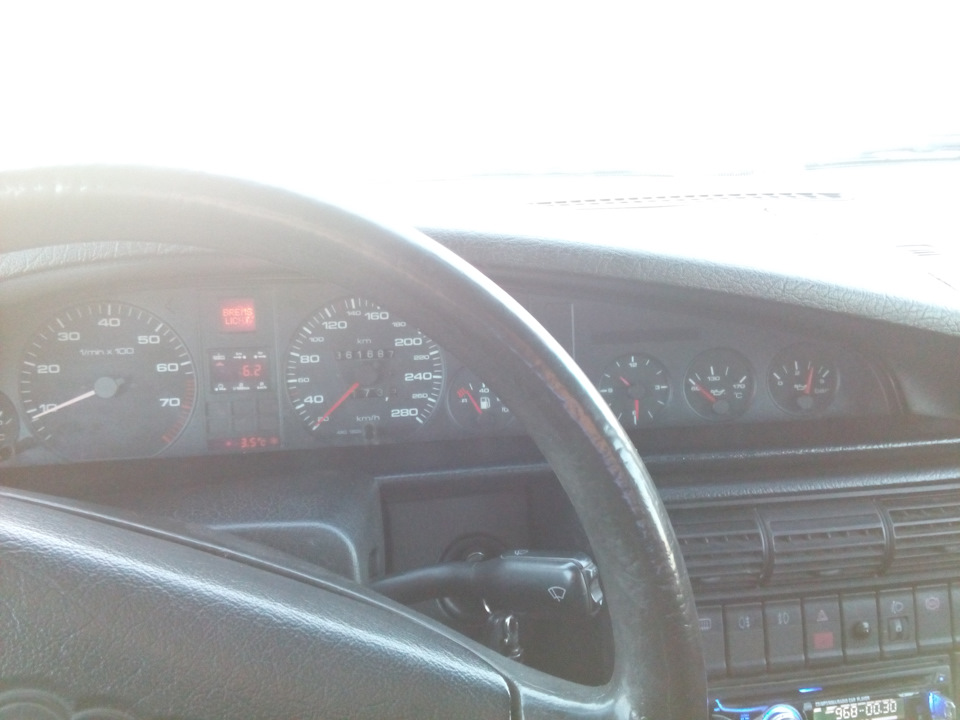 Фото в бортжурнале Audi 100 (C4)