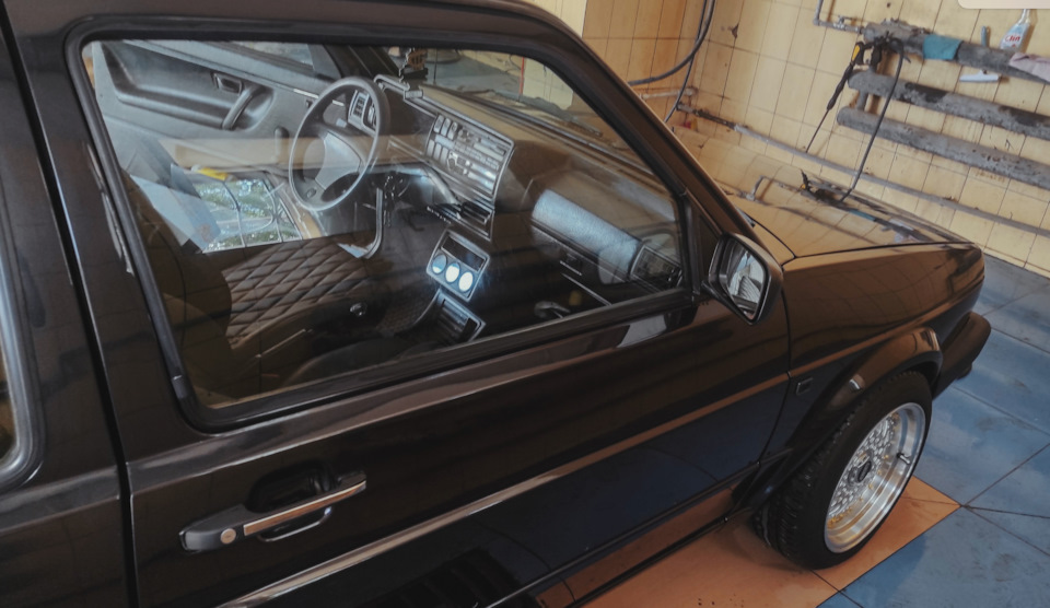 Крепления порогов — Volkswagen Golf Mk2, 2 л, 1991 года | стайлинг | DRIVE2