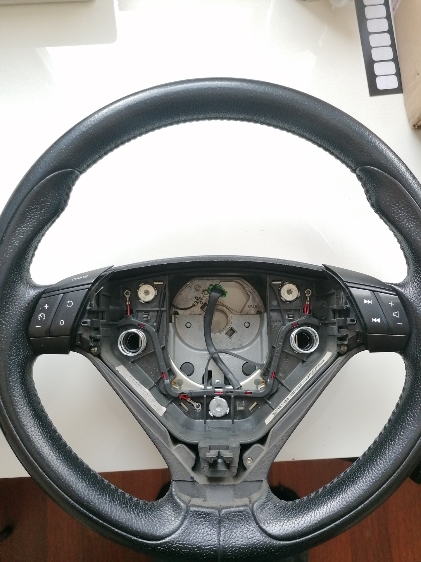 Новый руль — Volvo S60 R, 2,5 л, 2005 года | запчасти | DRIVE2