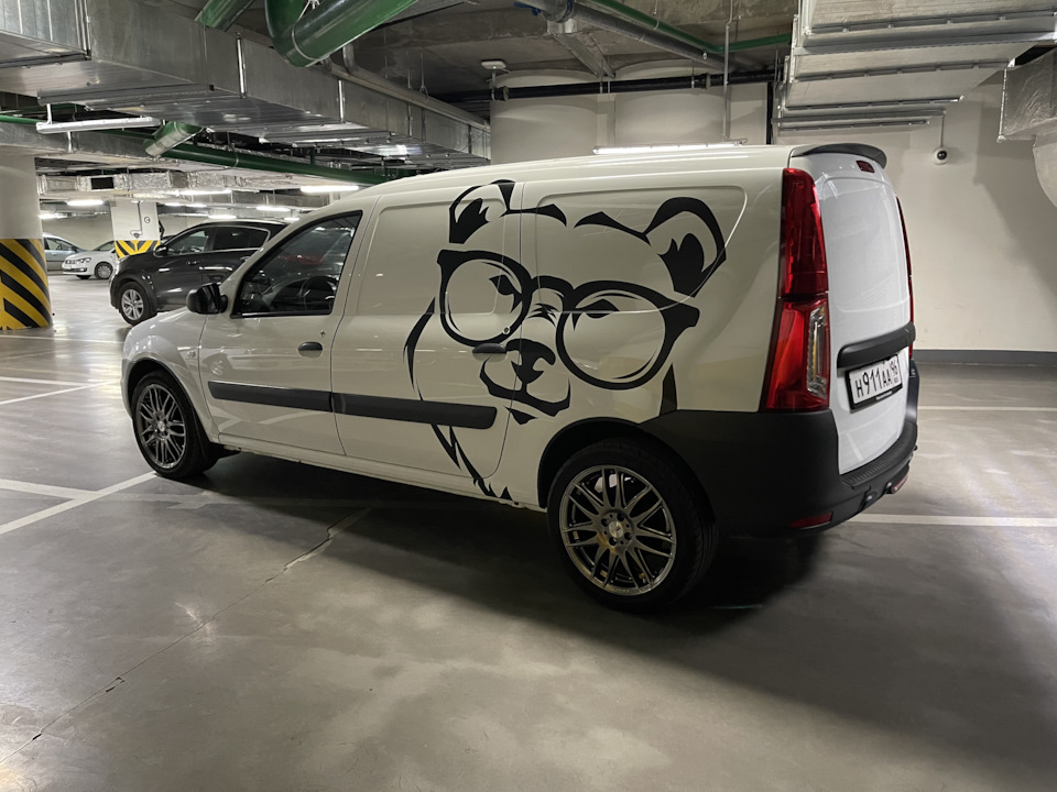 Фото в бортжурнале Lada Largus Фургон