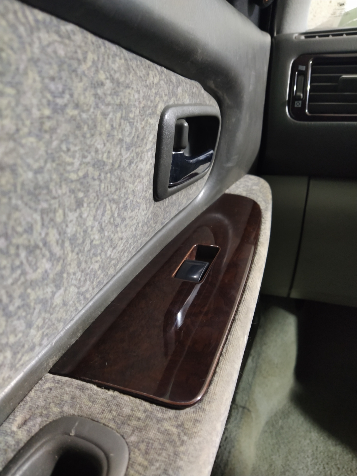 Полировка салонного пластика под дерево — Toyota Cresta (100), 2,5 л ...