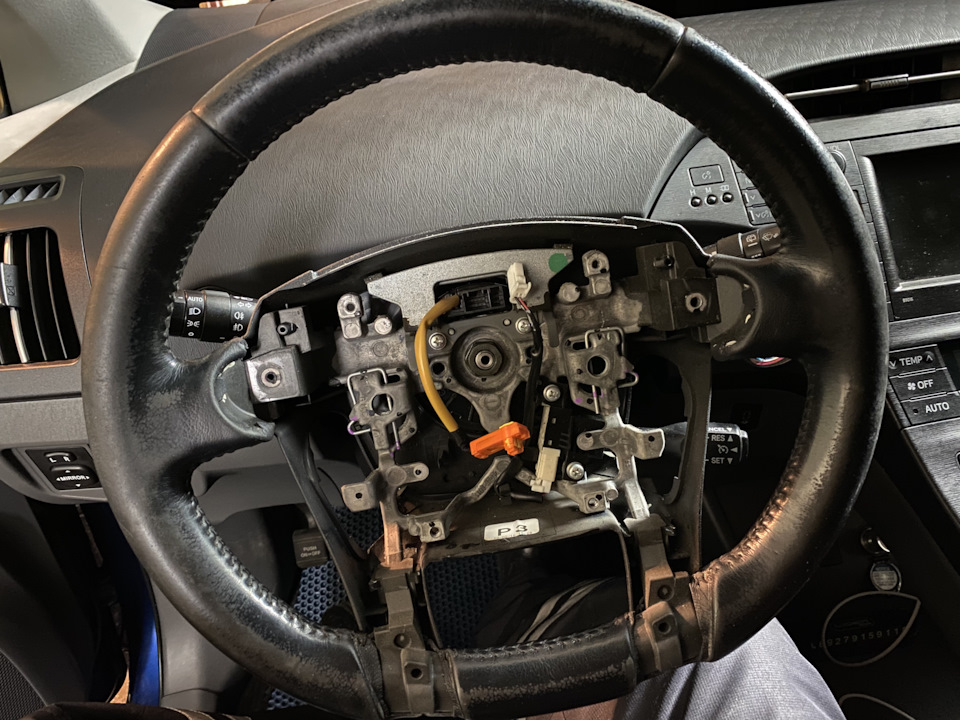 руль тойота приус 30 руль. механизм регулировки руля тойота приус. руль тойота приус 30. руль приус 30. руль toyota prius, 30.