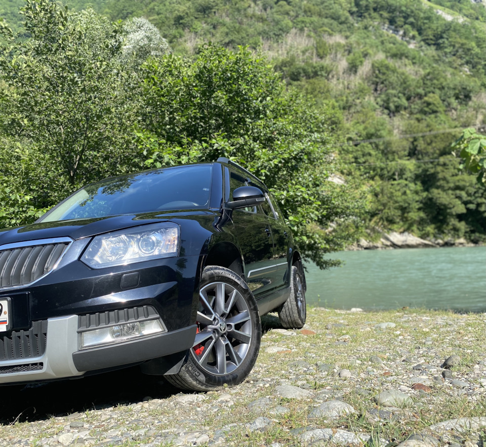 Поездка в Абхазию. Шаумянский перевал. Озеро Рицца. — Skoda Yeti, 1,8 л,  2017 года | путешествие | DRIVE2