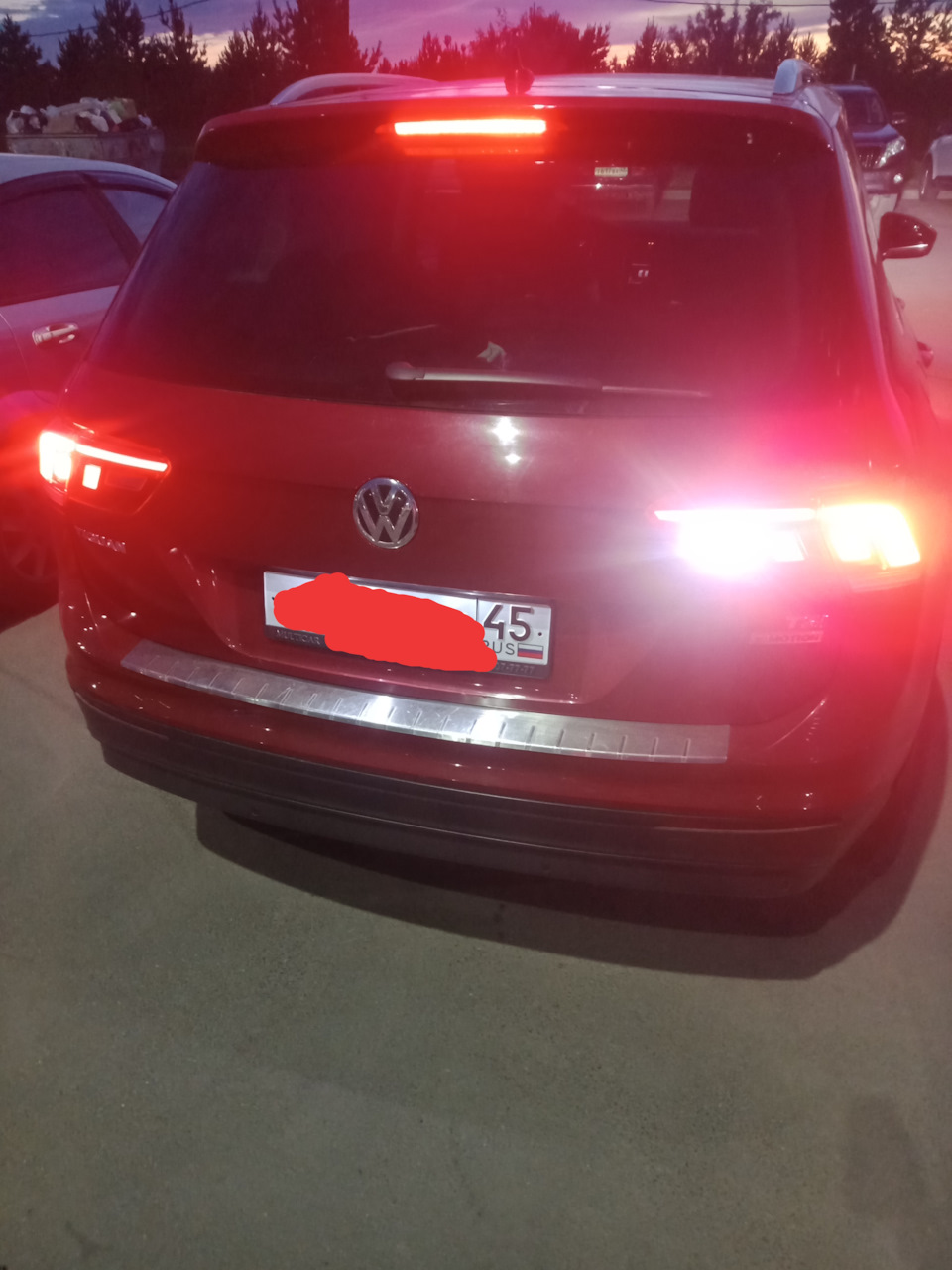 Не горит сигнал заднего хода — Volkswagen Tiguan (2G), 1,4 л, 2017 года ...