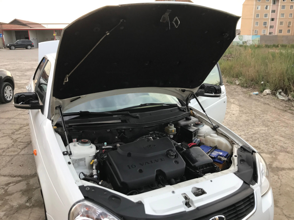 Обивка крышки капота. — Lada Приора седан, 1,6 л, 2012 года | тюнинг ...