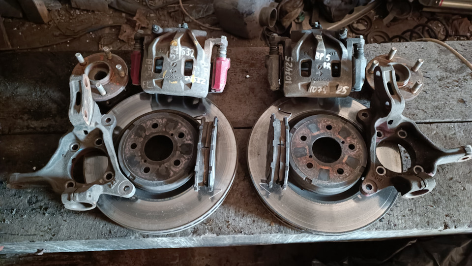 Передние 316мм тормоза (ступица всборе) комплект на Subaru Legacy (BM ...