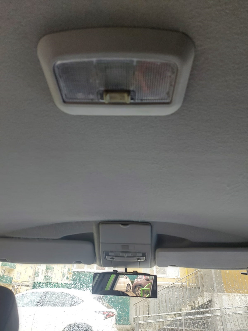 Немного комфорта сзади — Lada Приора универсал, 1,6 л, 2010 года ...