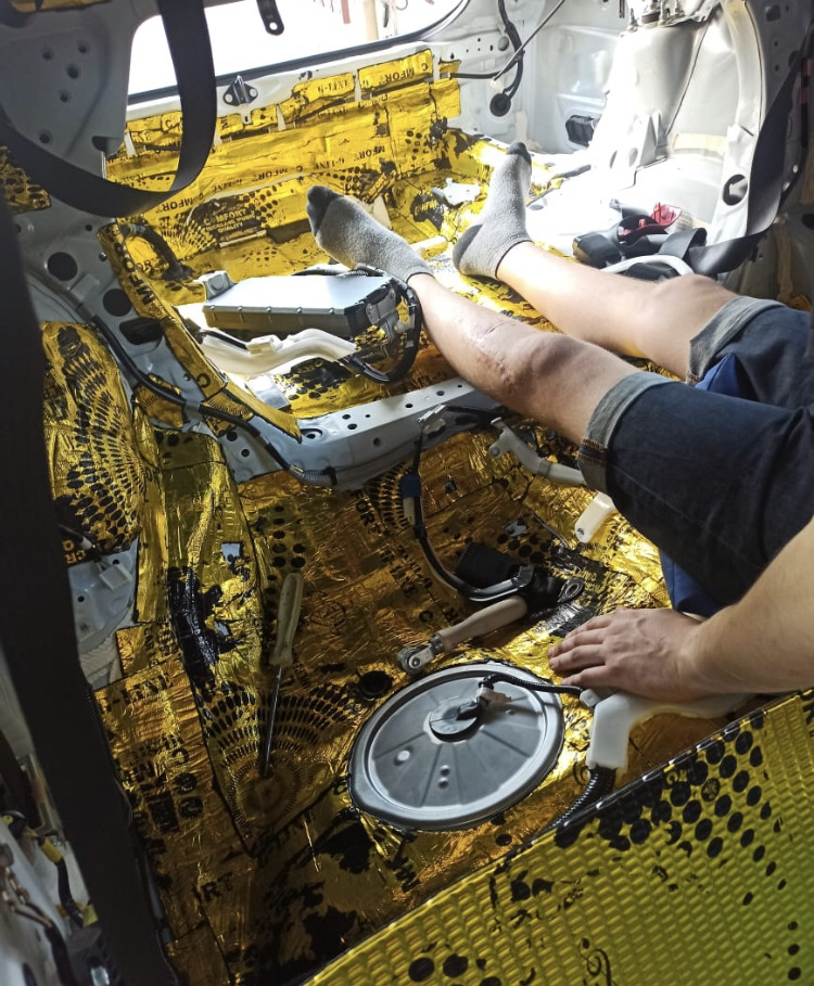 Тепло и звукоизоляция машины — Lexus RC F, 5 л, 2015 года | другое | DRIVE2